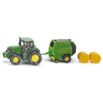 John Deere traktor heinapressiga